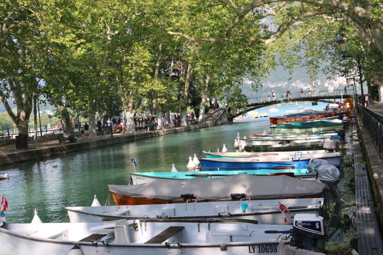 Pause Cafe Avec Sauna Annecy Exterior foto